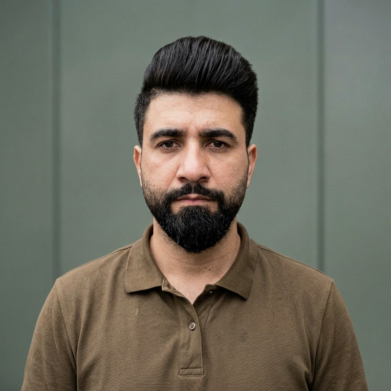 Portrait of Manis Mosa
